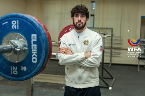 Գառնիկ Չոլաքյանը` Եվրոպայի Մ23 տարեկանների չեմպիոն, Սեյրան Խուդանյանը` պոկում վարժության արծաթե մեդալակիր