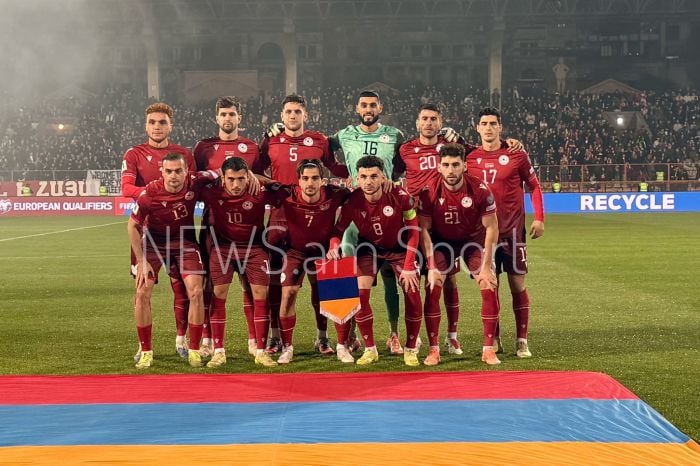 Ֆուտբոլի միջազգային ֆեդերացիան հրապարակել է ազգային հավաքականների դասակարգման աղյուսակը։ Հայաստանի հավաքականը նահանջել է 2 աստիճան եւ 106-րդն է։ Առաջատարը Եվրոպայի չեմպիոն Իսպանիան է։ Աշխարհի չեմպիոն Արգենտինան երկրորդ տեղում է։ 1. Իսպանիա 2. Արգենտինա 3. Ֆրանսիա 4. Անգլիա 5. Բրազիլիա 6. Պորտուգալիա 7. Նիդերլանդներ 8. Բելգիա 9. Գերմանիա 10. Խորվաթիա Հետևեք NEWS.am SPORT-ին Facebook-ում, Twitter և Telegram-ում