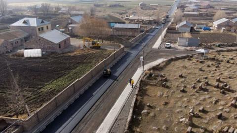 За счет средств государственного бюджета проводится капитальный ремонт республиканской автодороги Хором-Артик-Алагяз