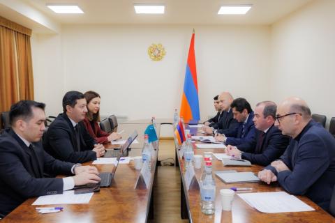 ՀՀ ԲՏԱ նախարարի տեղակալն ընդունել է Թուրքմենստանի կրթության փոխնախարարի գլխավորած պատվիրակությանը