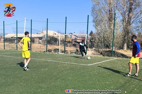 В общине Мартуни проходит футбольный турнир «Кубок главы общины Мартуни-2025»