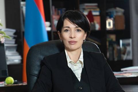 Искусство не заменяется, оно преобразуется. Министр культуры поздравил с Международным днём художника