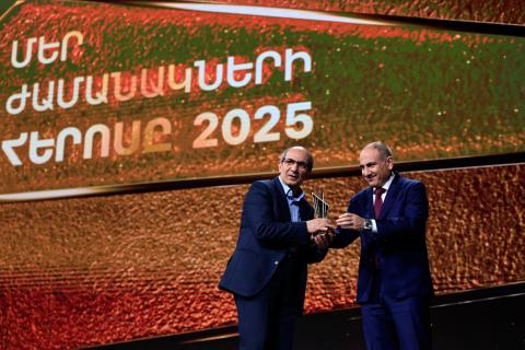 «Мы должны уделять все больше внимания роли и способностям личности»: премьер-министр принял участие в церемонии награждения премией «Герой нашего времени»