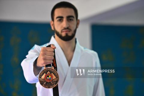 Бронзовый призер чемпионата мира по карате Сурен Арутюнян победил в номинации «Симпатия зрителей» конкурса «Лучшие в сфере спорта года»