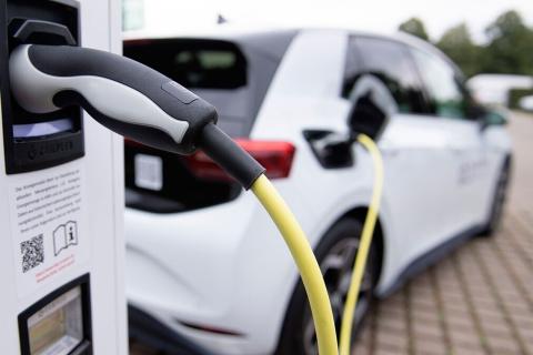 Армения получит квоту на 15 тысяч электромобилей без пошлин на 2026 год