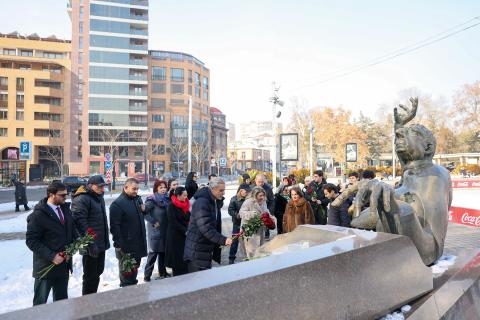 Арно Бабаджанян 105: цветы были возложены и отдана дань уважения памяти великого композитора