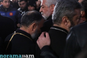 Նիկոլին միացած հոգևորականների պատկերացրած Եկեղեցու «նորոգումը» վարչապետի աշխատակազմում հաստիքային աշխատակից դառնալն է. Աբրահամյան
