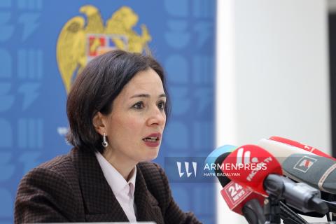 Լոնդոնից գնված հայկական եկեղեցու փայտյա դռան փեղկը կցուցադրվի Հայաստանի պատմության թանգարանում