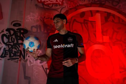 Степа Мкртчян отпраздновал дебют в составе «Нюрнберга»