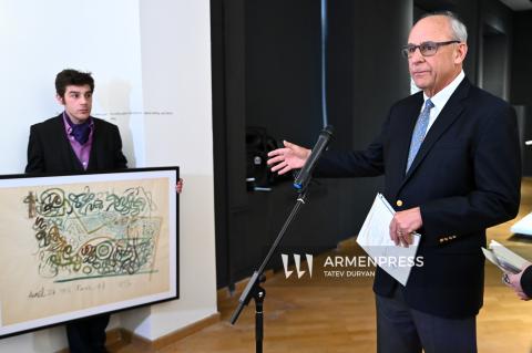 Фонд Уильяма Сарояна подарил две картины писателя Национальной галерее Армении и Галерее искусств Фрира