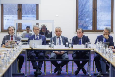 Развитие надежного и ответственного ИИ является одним из важных направлений государственной политики, заявил заместитель министра