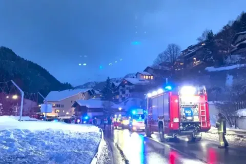 Пять человек погибли в результате схода лавины в Австрии