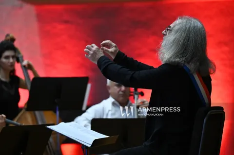 Концертом ансамбля «Тагаран», отмечающего 45-летие, в Армении стартовали Дни Франкофонии