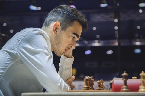 Գրոսմայստեր Հայկ Մարտիրոսյանը «19th Agzamov Memorial»-ի առաջատարներից է